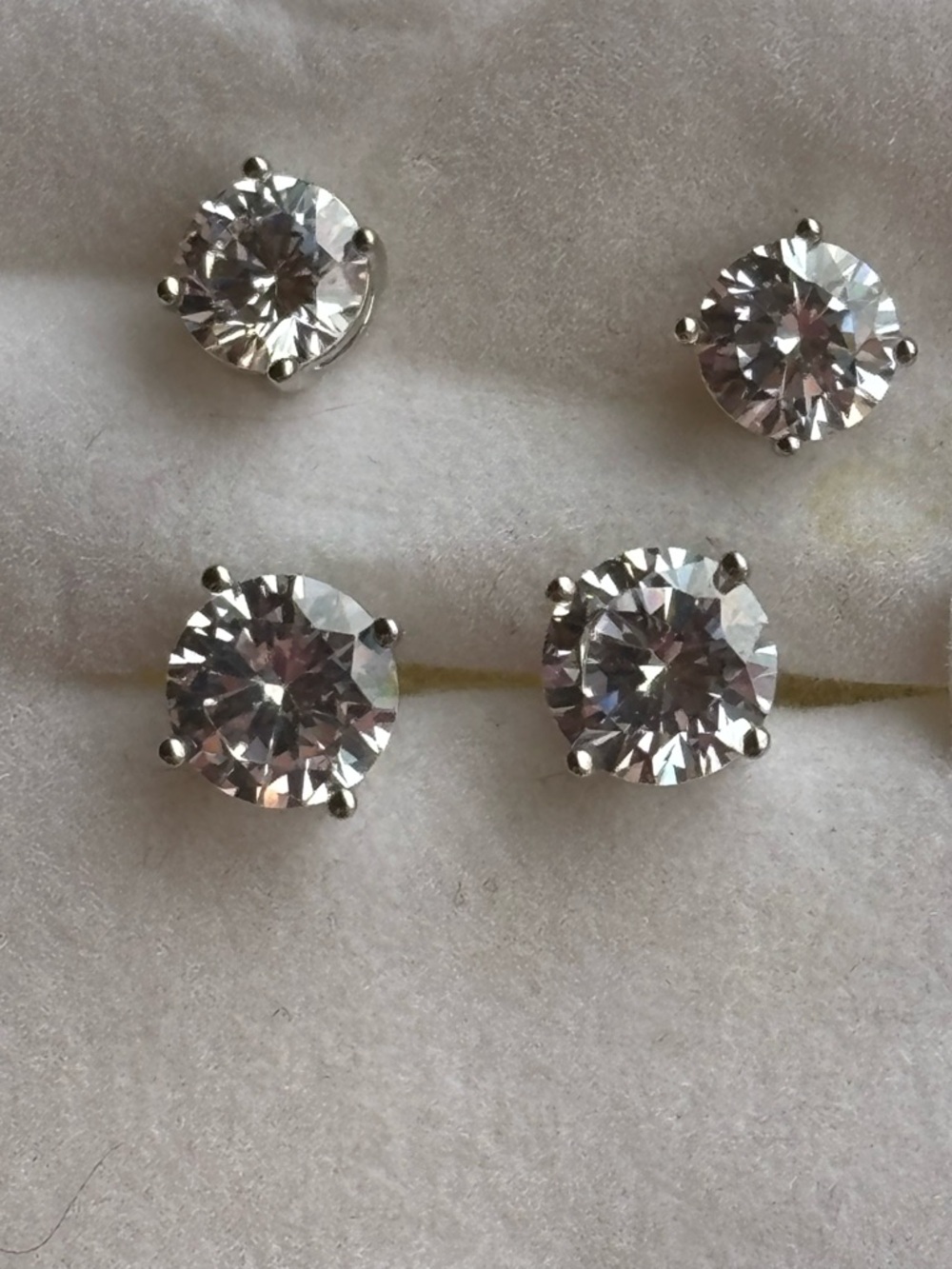 Classic Surgical Steal CZ Stud Earrings - Clear (Set of 2 Pairs) - Picture 3 of 4